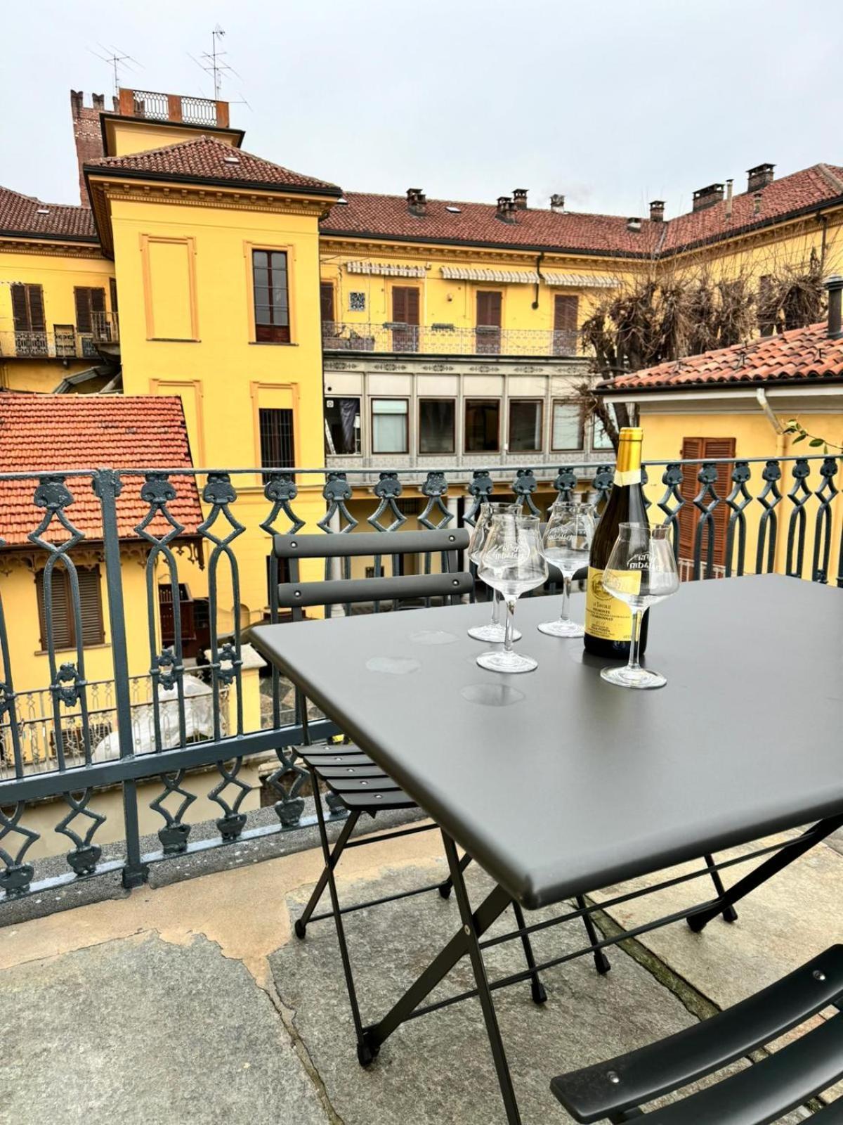 Apartament Le Tre Ca', Ca' Cecilia, Ca' Nina, Ca' Vittoria Asti Zewnętrze zdjęcie